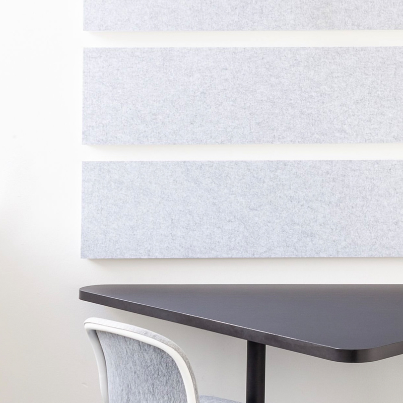 Aanpasbaar gegroefd geluidsabsorberend paneel van polyestervezel Aanpasbaar gegroefd geluidsabsorberend paneel van polyestervezel